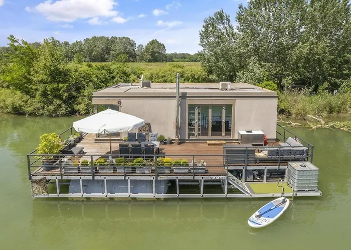 The Root Your Charming Floating Home