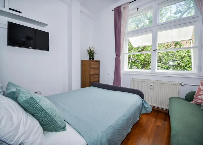 Central Urban Studio - Style Meets Comfort